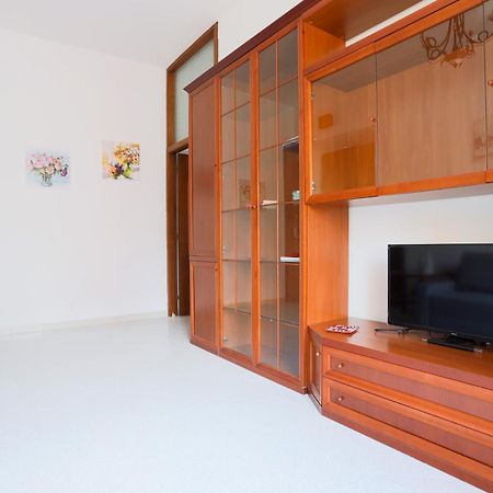 Bright Apartment Near The Sea With Parking ساليرنو المظهر الخارجي الصورة