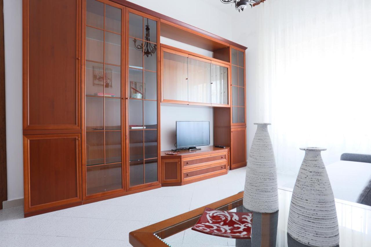 Bright Apartment Near The Sea With Parking ساليرنو المظهر الخارجي الصورة
